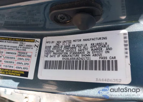 2008 Pontiac Vibe from USA, damaged, VIN 5Y2SL65818Z421721